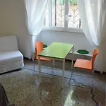 Maison Colosseo בית הארחה 4*