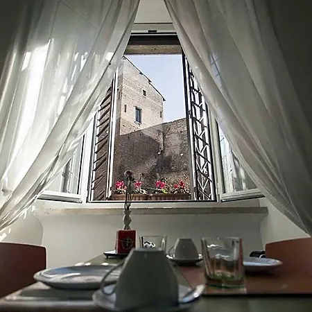 Maison Colosseo 4*