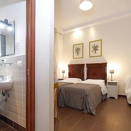 Maison Colosseo 4*