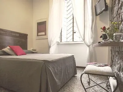 Maison Colosseo Πανσιόν 4*