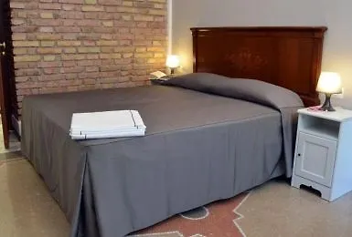 Maison Colosseo 4*