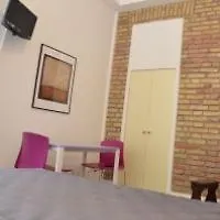 Πανσιόν Maison Colosseo 4*