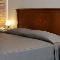 בית הארחה Maison Colosseo רומא